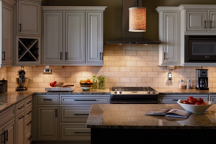 زیر کابینت روشنایی